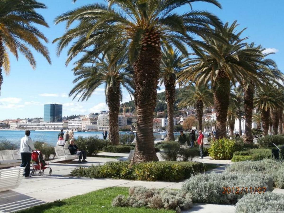 Apartment Studio Mia-Beach In Split Luaran gambar