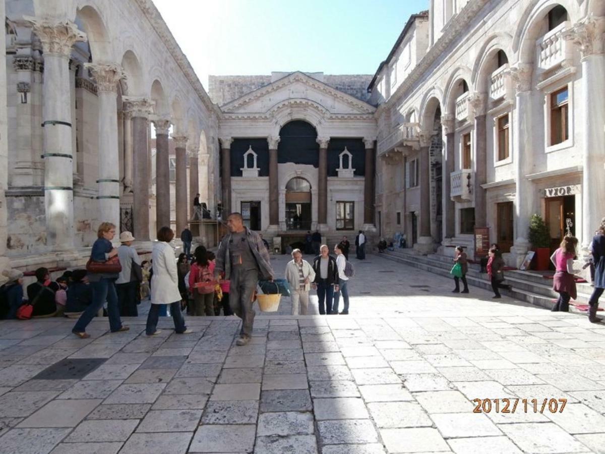 Apartment Studio Mia-Beach In Split Luaran gambar